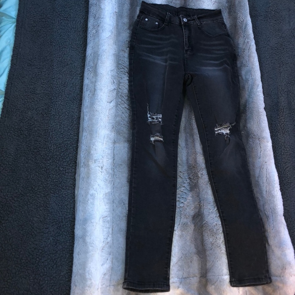 Black Skinny Jeans